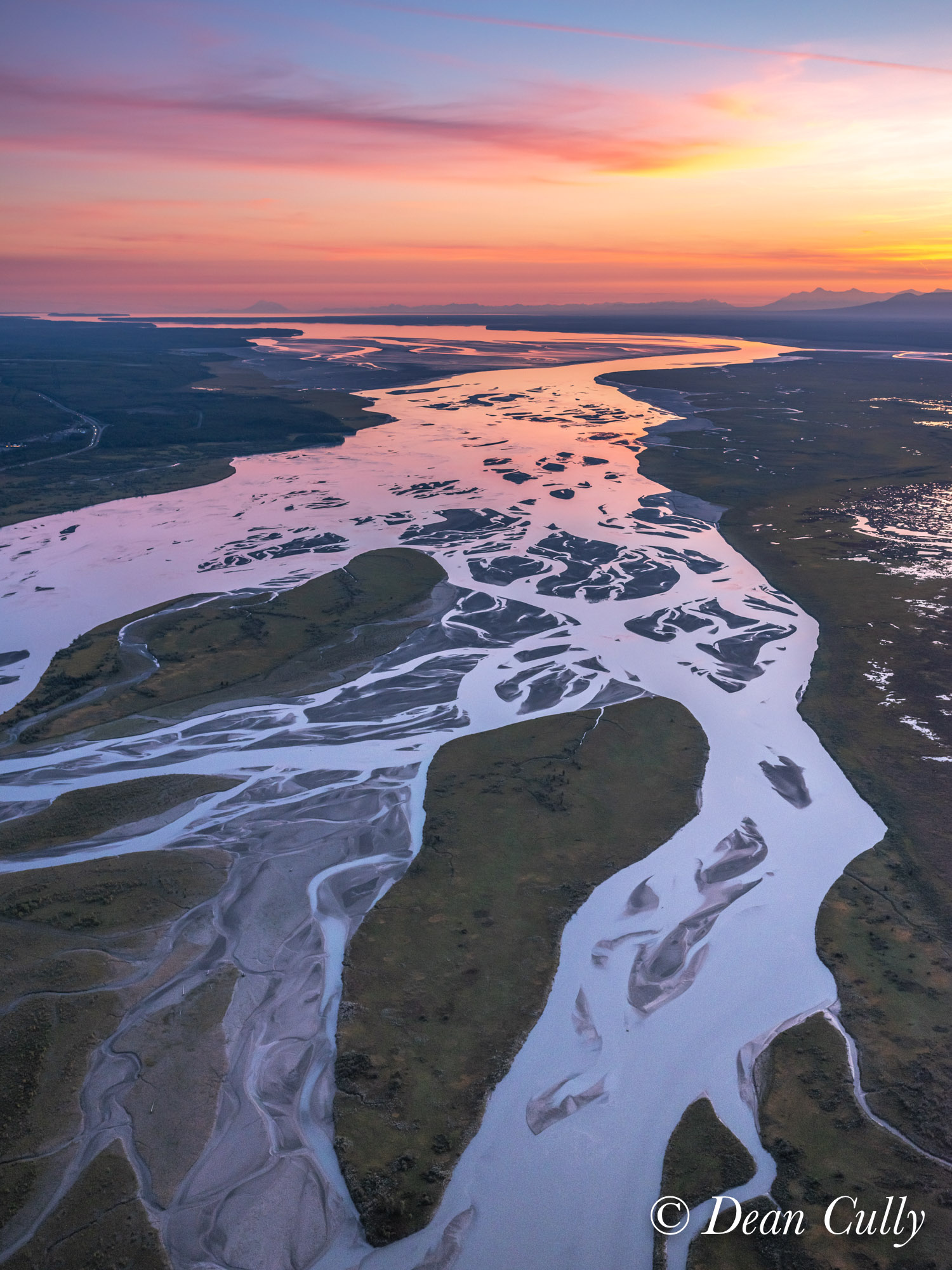 alaska_landscape_aerial_matanuska_river_wetlands_cookinlet_light_reflection_deancully